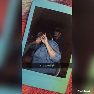 Meet your Posher, Leslie